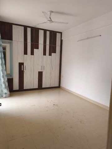Room in 2 BHK Apartment at Breez Global Heights, Sohna Sector 33 – for Sale