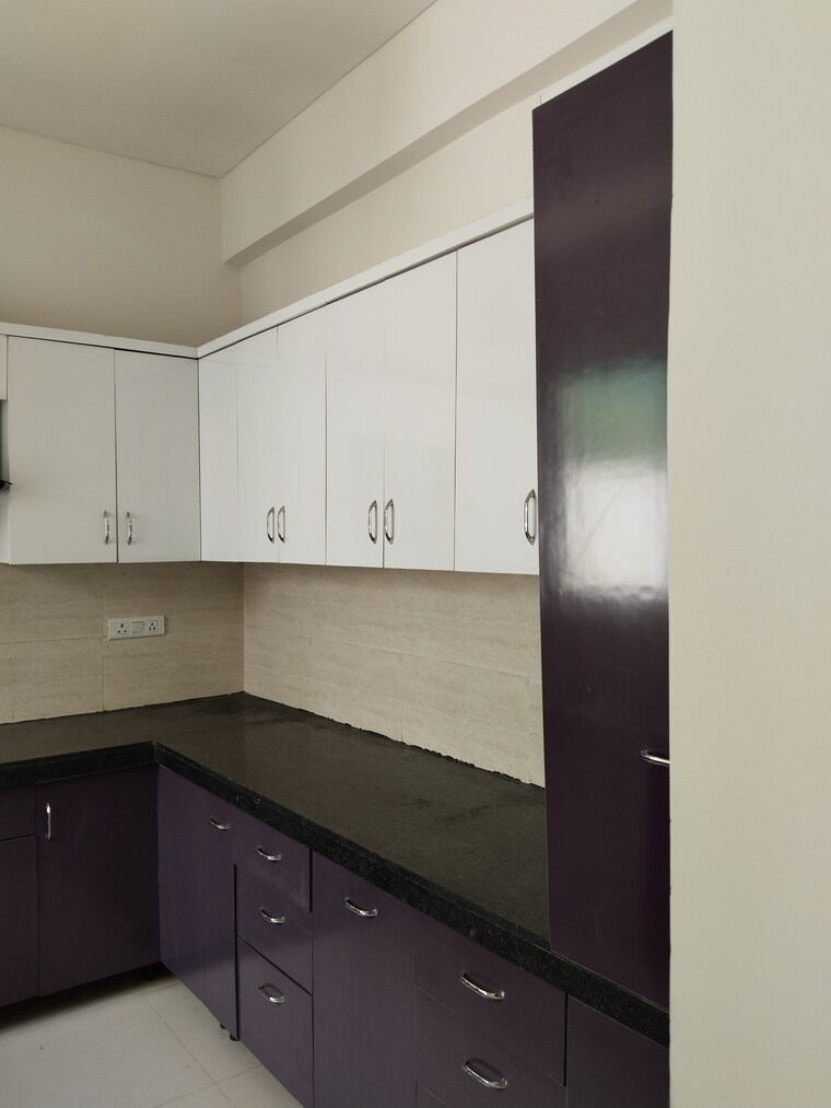 Kitchen, vatika-signature-villas 4 Bedroom 360 Sq.Yd. Villa In Sector 82 Gurgaon 8562636