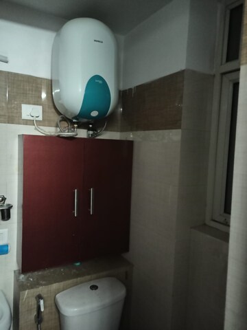 Bathroom in 3.5 BHK Apartment at Shree Vardhman Flora, Sector 90 – for Rent