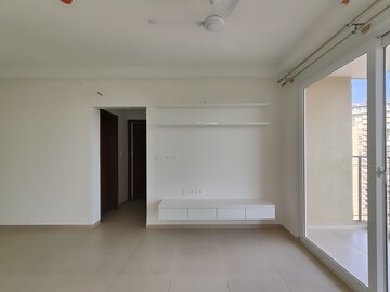 Room in 2 BHK Apartment at Bhartiya Nikoo Homes Phase 2, Thanisandra Main Road – for Sale