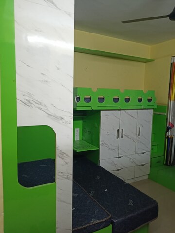 Master Bedroom in 3.5 BHK Apartment at Shree Vardhman Flora, Sector 90 – for Rent