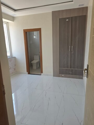 Room in 3 BHK Apartment at Keshar Vihar – for Sale