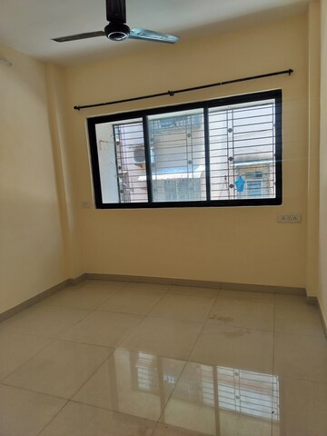 Room in 1 BHK Apartment at Sai Kutir CHS Nerul, Sector 21 – for Rent