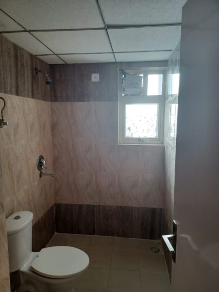 Bathroom, sidhartha-ncr-one 2 Bedroom 1000 Sq.Ft. Apartment In Sector 95 Gurgaon 8562759