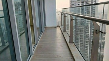 Balcony in 3.5 BHK Apartment at Oberoi Realty Esquire, Goregaon East – for Rent