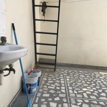 Bathroom in 1.5 BHK Villa at Sector 21 – for Rent