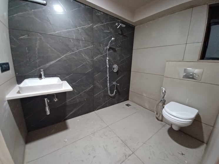 Bathroom, sambhav-bayvue 1.5 Bedroom 550 Sq.Ft. Apartment In Girgaon Mumbai 8562859