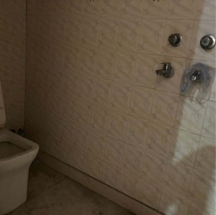 Bathroom, sector 21 2.5 Bedroom 1200 Sq.Ft. Villa In Sector 21 Gurgaon 8562861