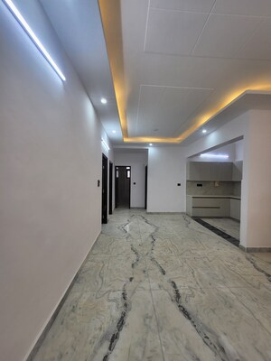 Staircase in 3 BHK Builder Floor at Sector 43 – for Sale