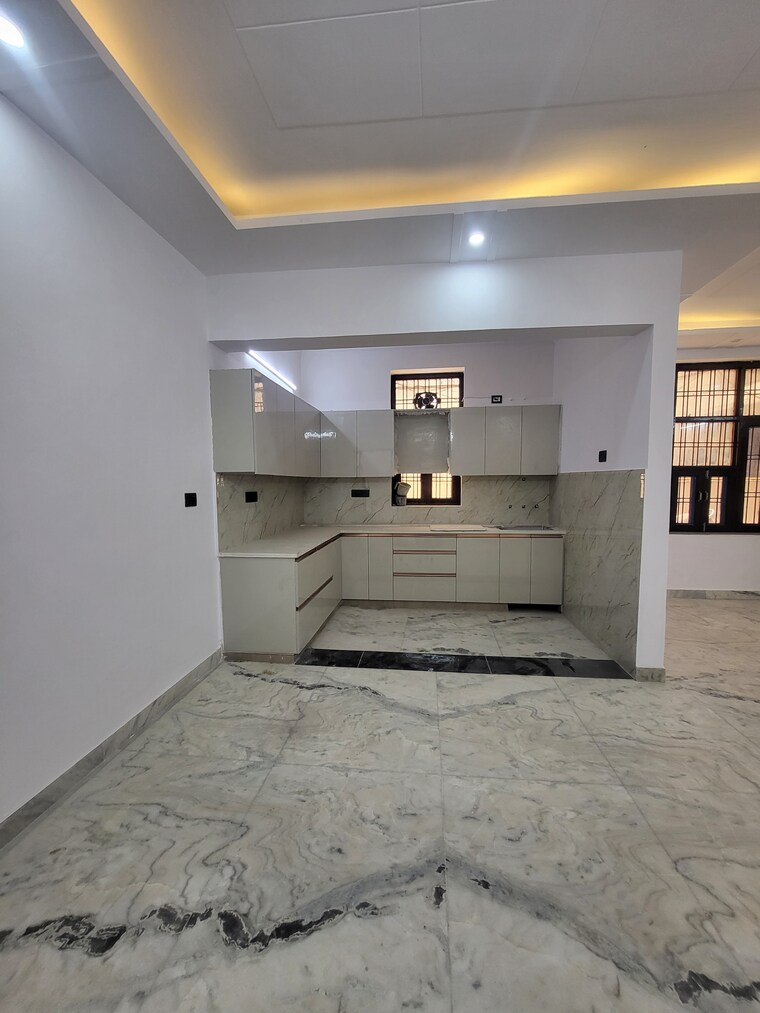 Kitchen, sector 43 3 Bedroom 2250 Sq.Ft. Builder Floor In Sector 43 Faridabad 8563193