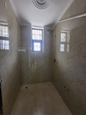 Building Lobby in 3 BHK Builder Floor at Sector 43 – for Sale