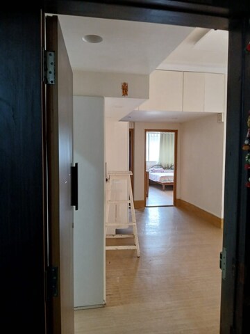 Living Room in 2 BHK Apartment at Girgaum Chowpatty – for Sale