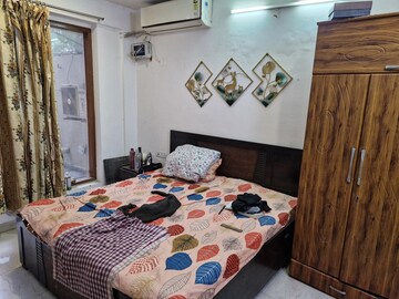 Bedroom in 2 BHK Builder Floor at Sushant Lok ii – for Rent
