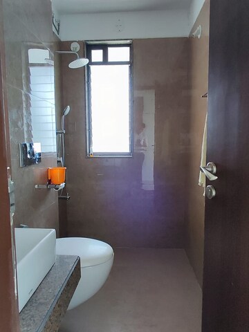 Bathroom in 3 BHK Apartment at Piramal Sunteck Signia Waterfront, Airoli Sector 14 – for Rent