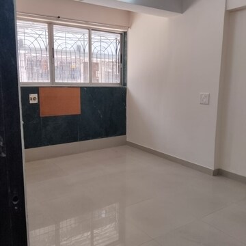 2 BHK Apartment For Sale in Nityanand Baug, Chembur