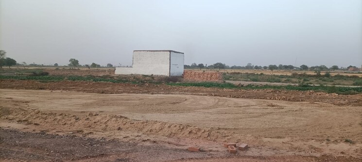 undefined, govardhan  101 Sq.Yd. Plot In Govardhan Mathura 8563709