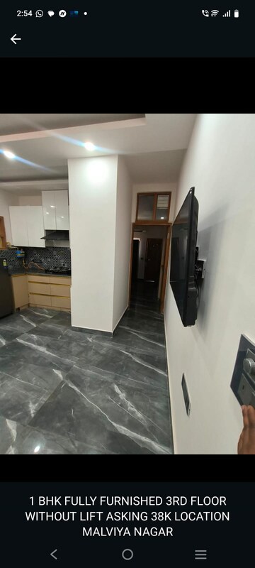 Building Lobby in 1 BHK Builder Floor at Malviya Nagar – for Rent