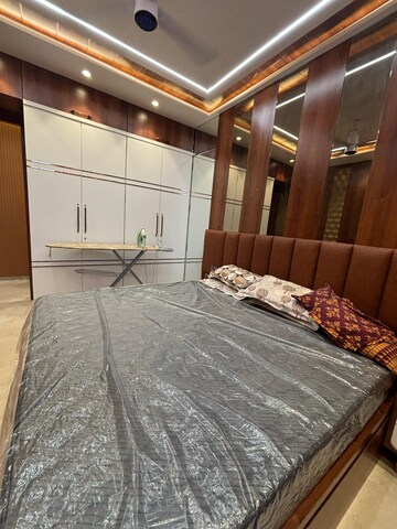 Bedroom in 3 BHK Apartment at Oberoi Enigma, Mulund West – for Sale