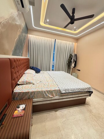 Bedroom in 3 BHK Apartment at Oberoi Enigma, Mulund West – for Sale