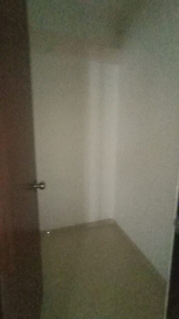 Room in 2.5 BHK Apartment at Lodha Palava City Lakeshore Greens, Dombivli East – for Rent