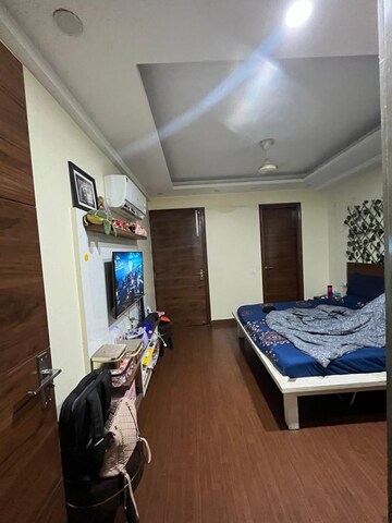 Bedroom in 2 BHK Builder Floor at Sushant Lok ii – for Rent