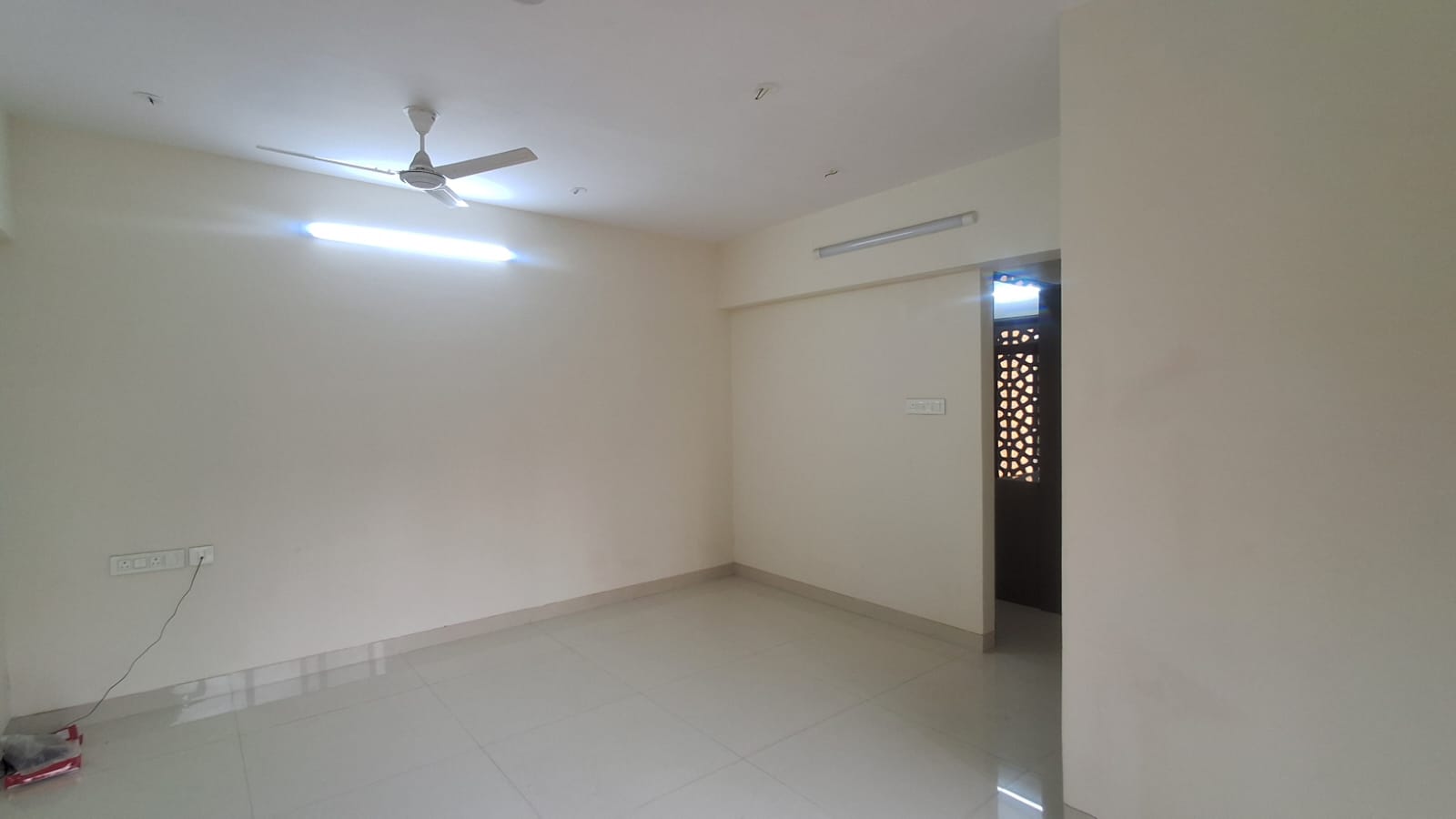 2 BHK 750 Sq.Ft. Apartment in Gitanjali Apartment Chembur