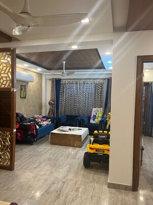 Living Room in 4 BHK Builder Floor at Sector 85 – for Sale