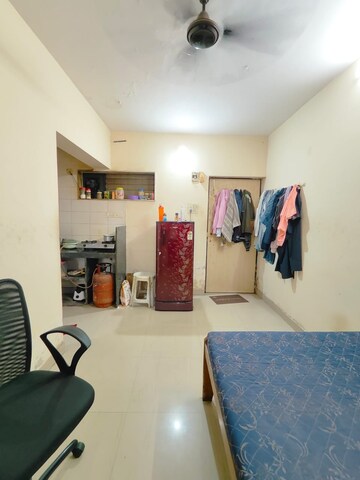 Room in  Pg at Manpada – for Rent