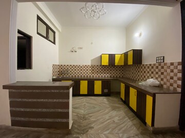 Room in  Pg at Gomti Nagar – for Rent