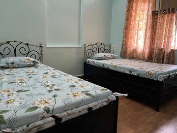 Room in  Pg at Wagle Industrial Estate – for Rent