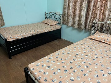 Room in  Pg at Vartak Nagar – for Rent