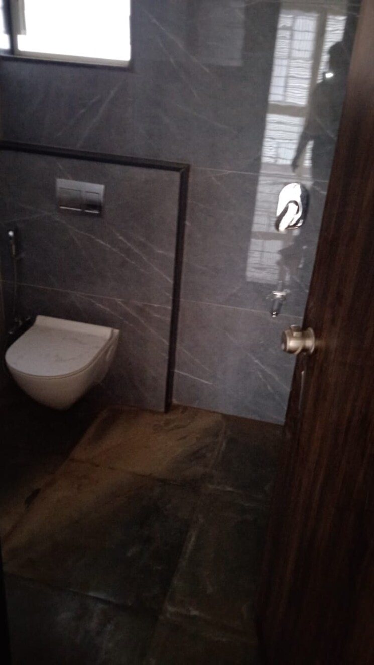 Bathroom, shivam-chs-pimple-saudagar 2 Bedroom 1250 Sq.Ft. Apartment In Pimple Saudagar Pune 6498354