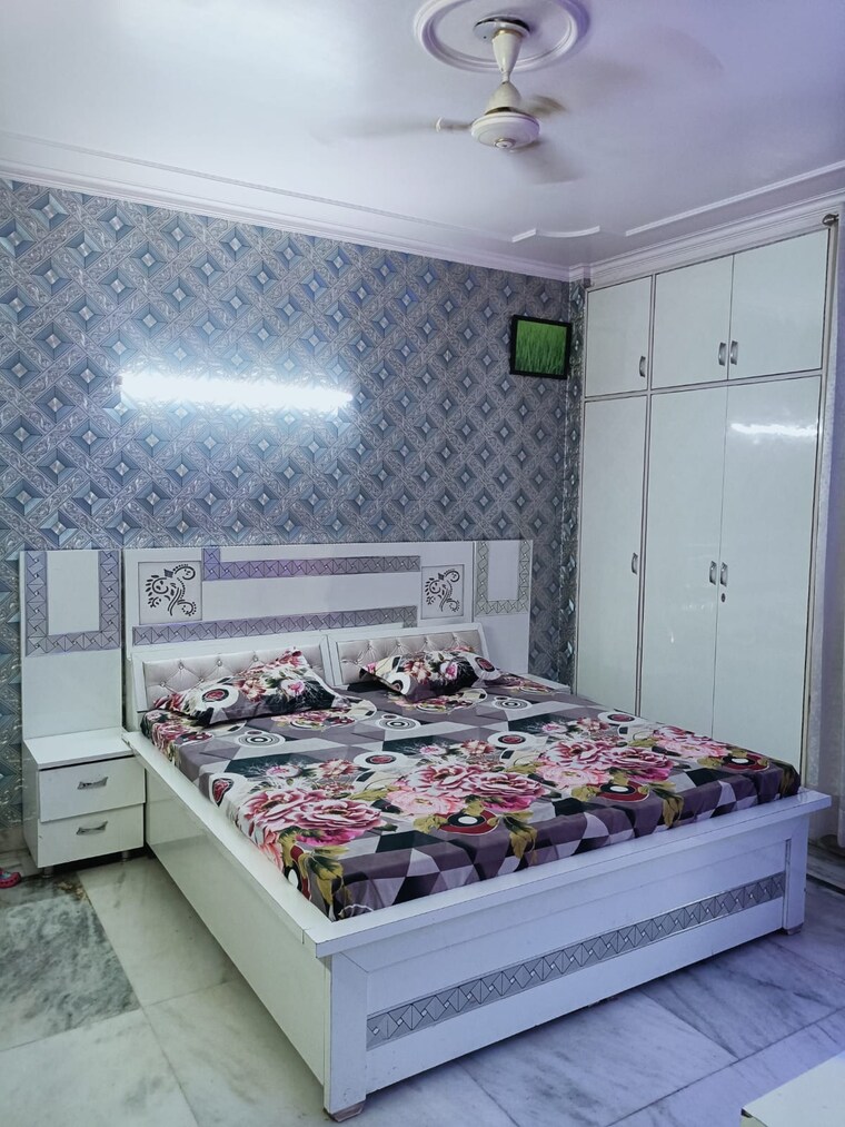 Bedroom, tilak nagar 3 Bedroom 1000 Sq.Ft. Builder Floor In Tilak Nagar Delhi 8563781