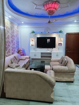 3 BHK Builder Floor For Sale in Tilak Nagar