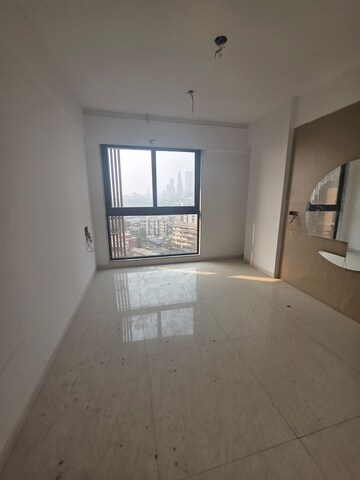 2 BHK Apartment For Rent in White Flower Residency, Byculla