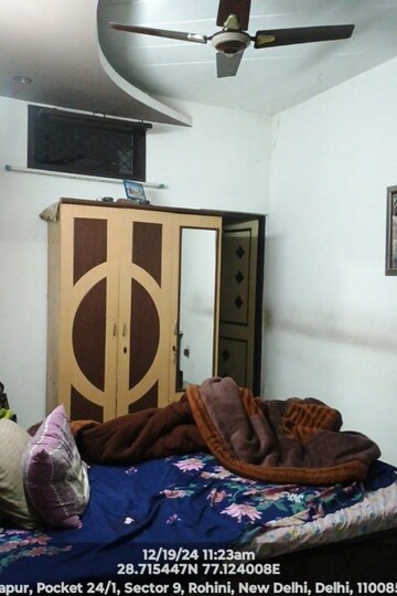 Living Room in 3 BHK Apartment at Ganga Triveni Apartment, Rohini Sector 9 – for Sale
