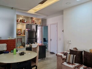 Master Bedroom in 3.5 BHK Builder Floor at Meenakshi Garden – for Sale