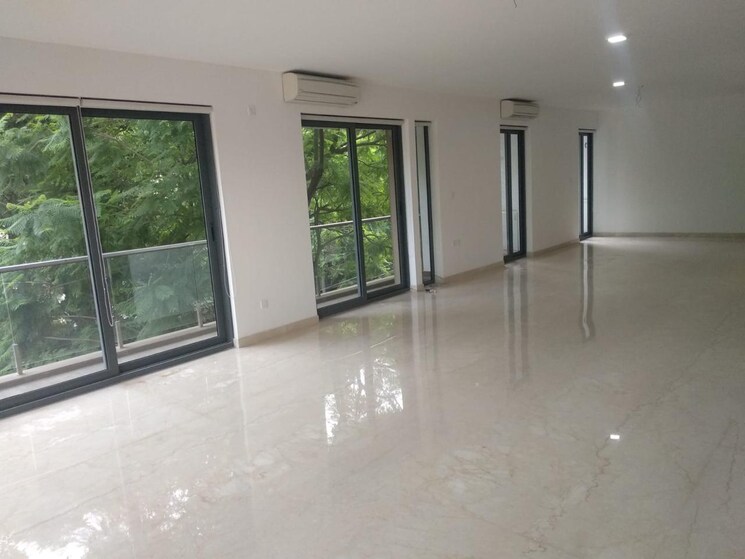 Room, mittal-luxuria 6 Bedroom 6071 Sq.Ft. Apartment In Jayamahal Bangalore 8563901