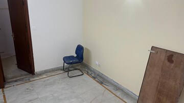 Furnished Amenities in 3 BHK Apartment at Uppal Southend, Sector 49 – for Rent