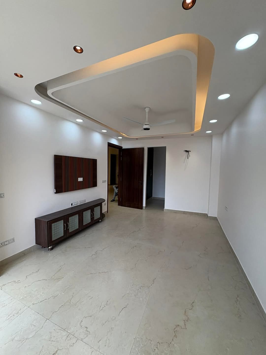 3 BHK + Study Room Apartment For Rent in Karam Pura