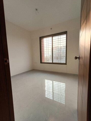Room in 3 BHK Apartment at Mantra Sky Homes, Magarpatta City – for Sale