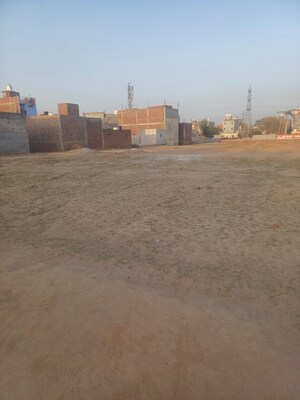  Plot For Sale in Dheeraj Nagar