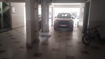 Parking in 3 BHK Builder Floor at Signature Global Park 4 and 5, Sohna Sector 36 – for Rent