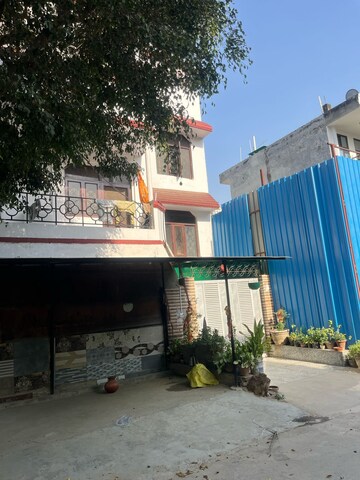 2 BHK Apartment – Exterior View View at Huda CGHS, Sector 56 - for Rent