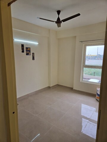 3 BHK Apartment For Sale in Manglapuri
