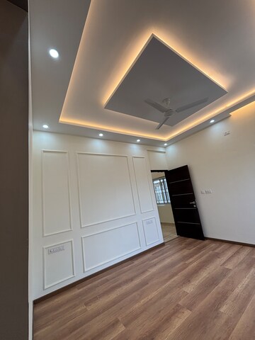 Master Bedroom in 4 BHK Villa at Trifecta Verde En Resplandor, Budigere Road – for Sale
