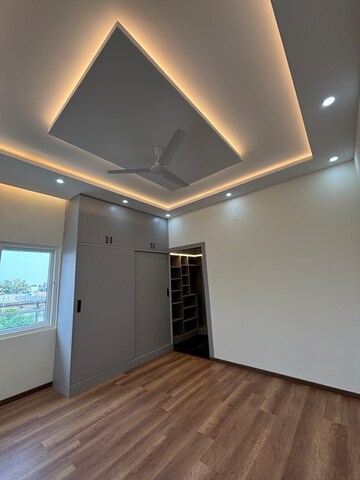 Master Bedroom in 4 BHK Villa at Trifecta Verde En Resplandor, Budigere Road – for Sale