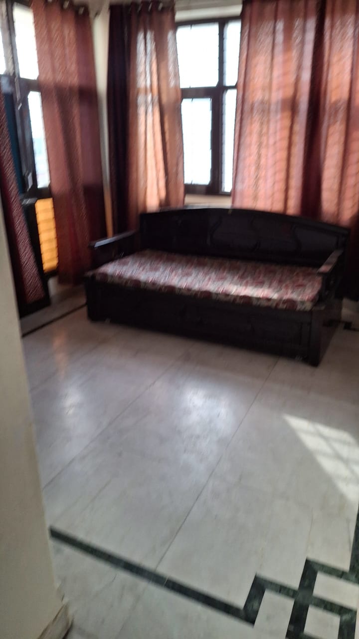 3 BHK + Extra Room Apartment For Rent in Sector 22 Dwarka