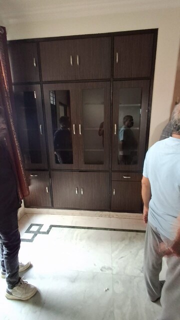 Room in 3 BHK Apartment at Sector 22 Dwarka – for Rent