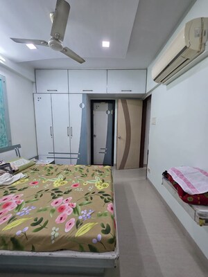 1 BHK Apartment For Sale in Raj Garden, Kandivali West